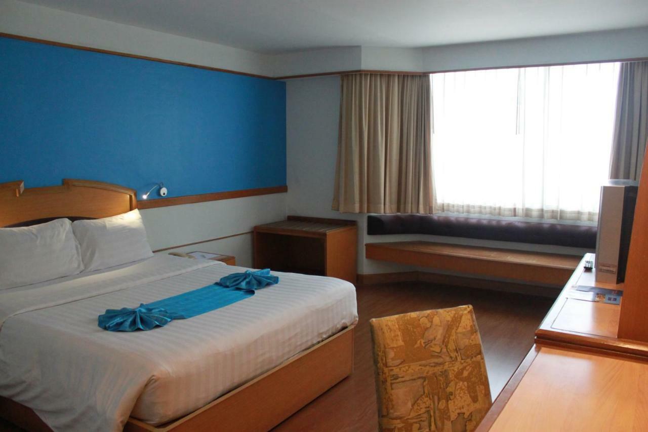 Chon Inter Hotel Chonburi Exterior photo